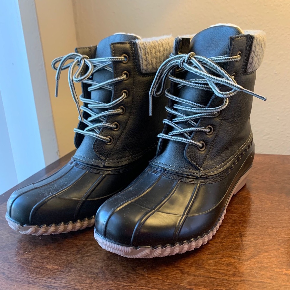 Women's Outdoor Boots Size 6 Lace Up Waterproof Magellan Duck Style#‎ 157439